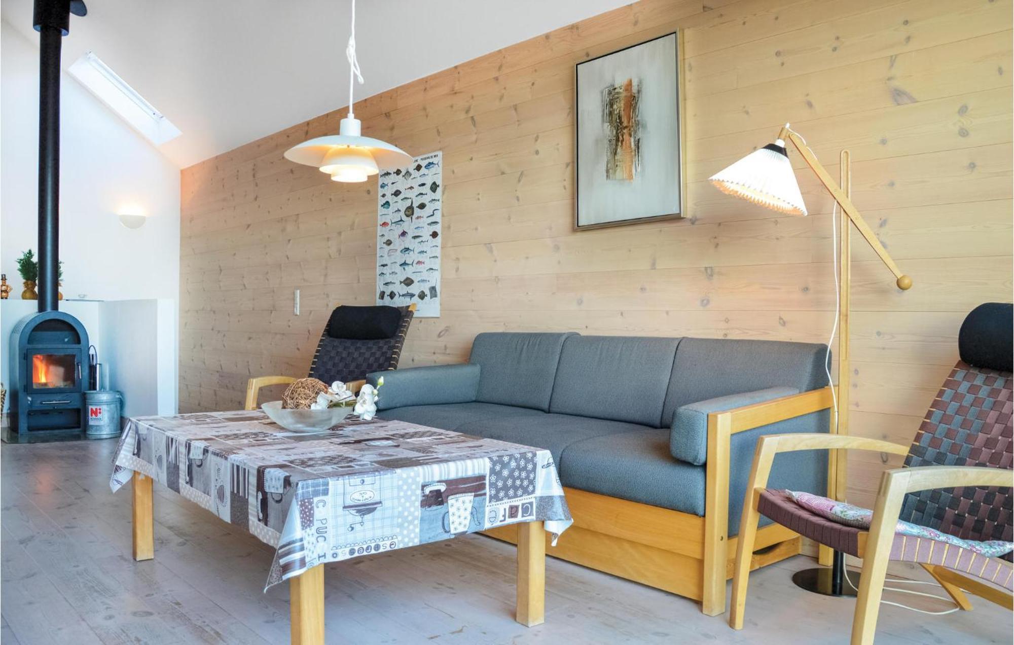2 Bedroom Gorgeous Home In Hvide Sande Exterior photo