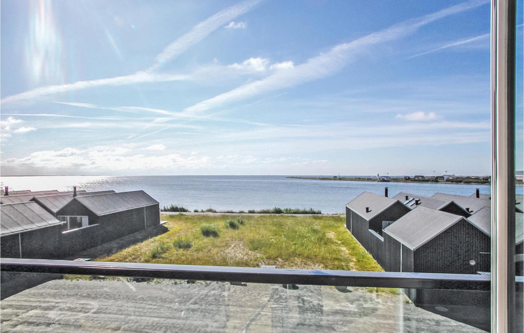2 Bedroom Gorgeous Home In Hvide Sande Exterior photo